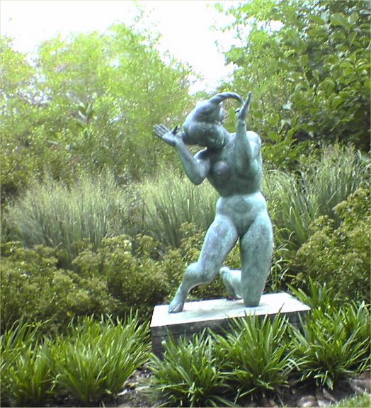 BrookfieldGardens76-statue
